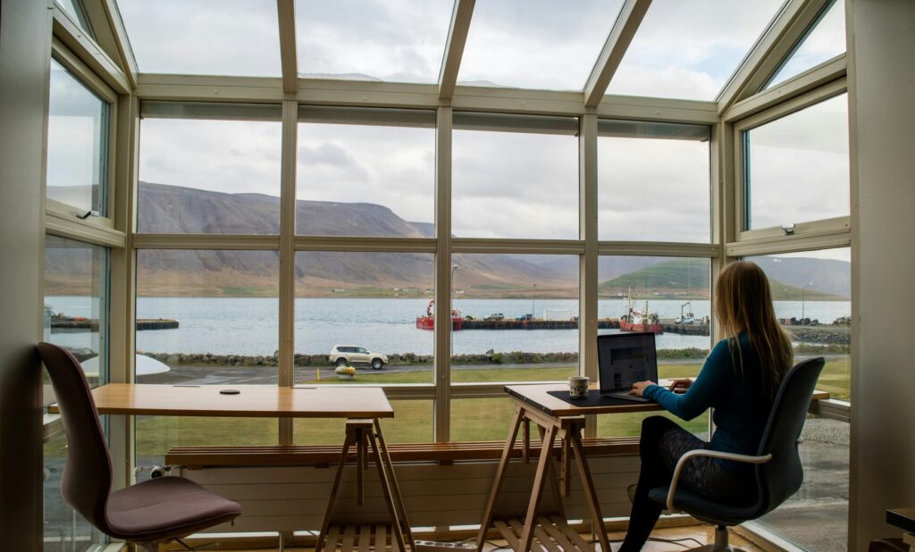 Charleston Divorce Mediators, LLC | What Does a Mediator Do in Divorce? A Charleston Perspective | Charleston, SC | Image of a woman connecting remotely from a laptop.